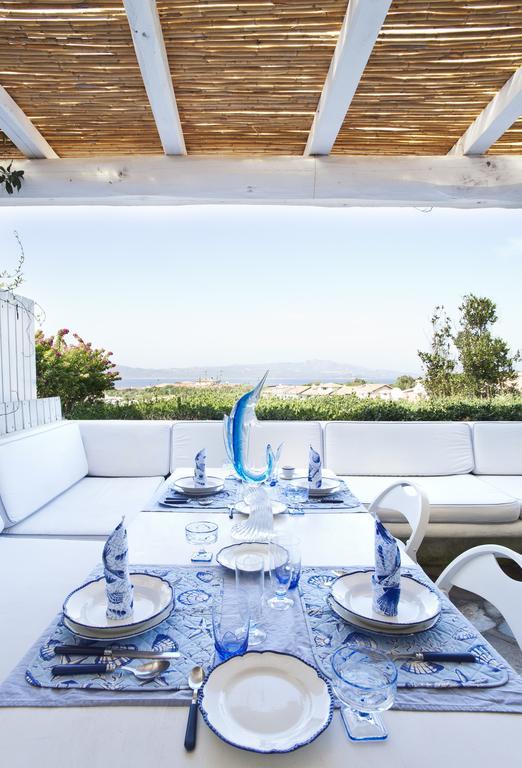 Villa Dei Tramonti Порто Ротондо Стая снимка